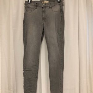 Gap Gray Jeggings
